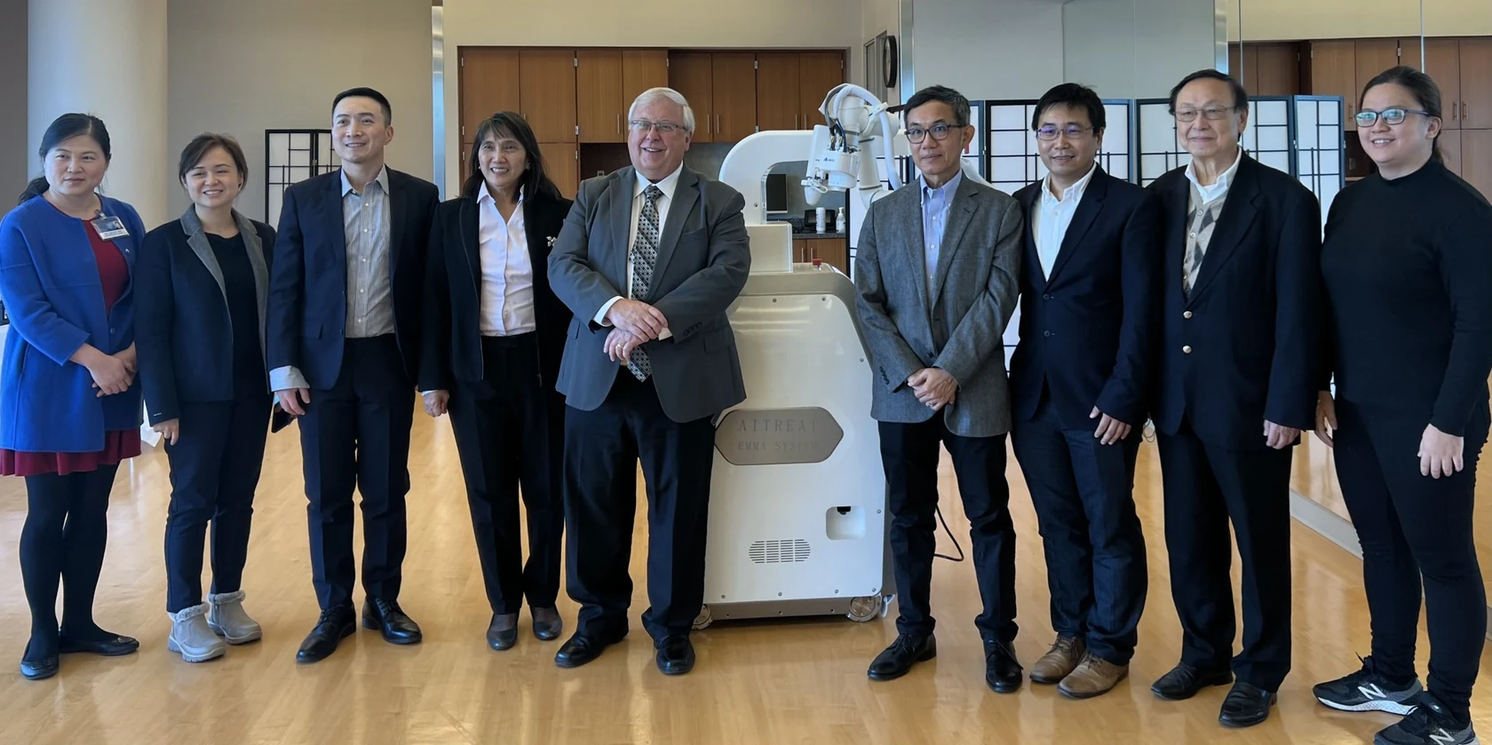 Dr Bauer and visitors from Singapore at Mayo Clinic.